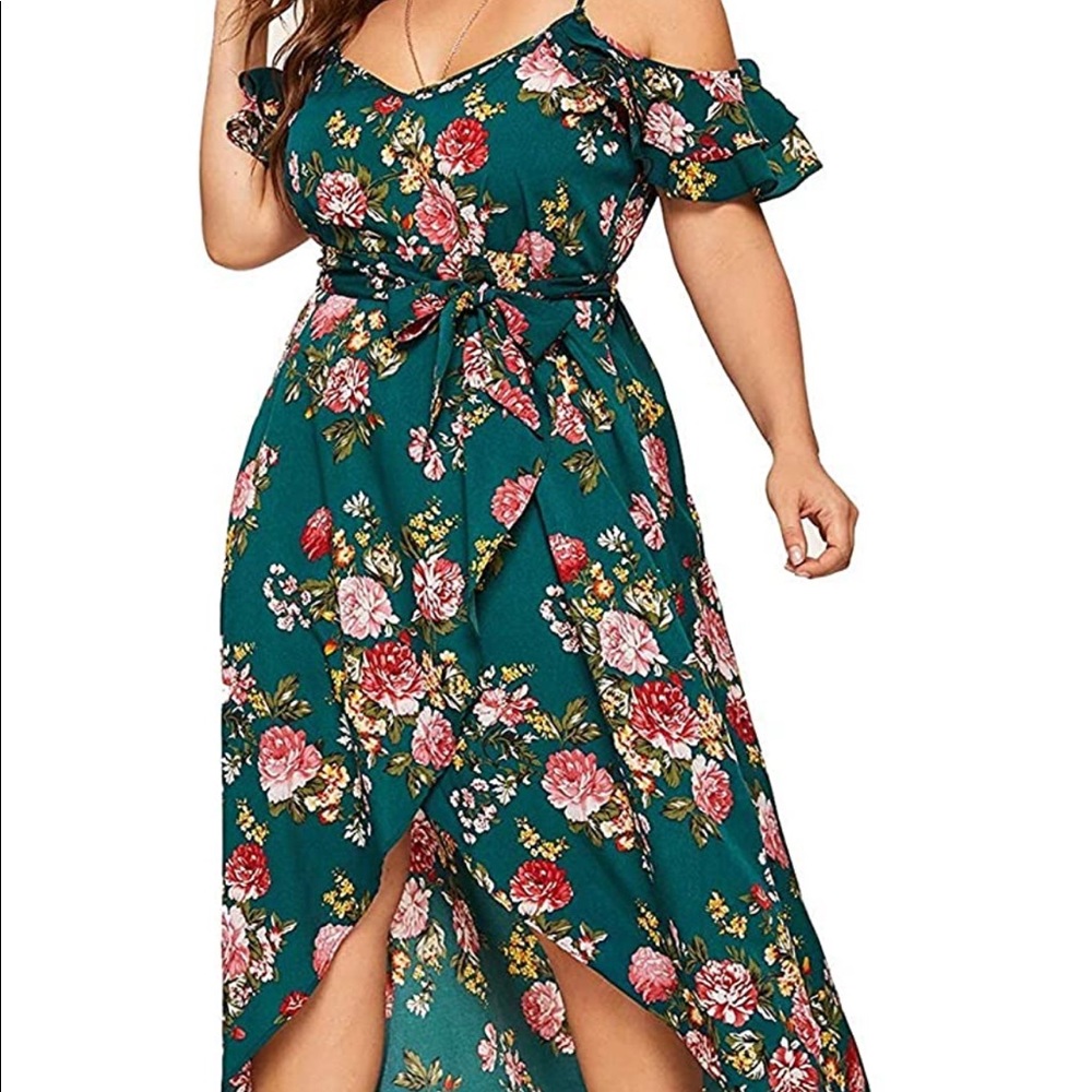 Milumia Woman Plus Size High Waist Boho Floral Cold Shoulder Spilt Maxi Dress